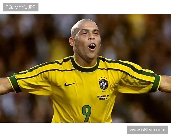 罗纳尔多领衔的足球传奇：从天才少年到世界足坛巨星的成长之路