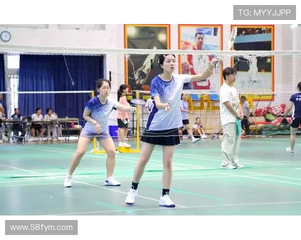 上海羽毛球队选拔赛点评团队协作表现展现出色默契与拼搏精神