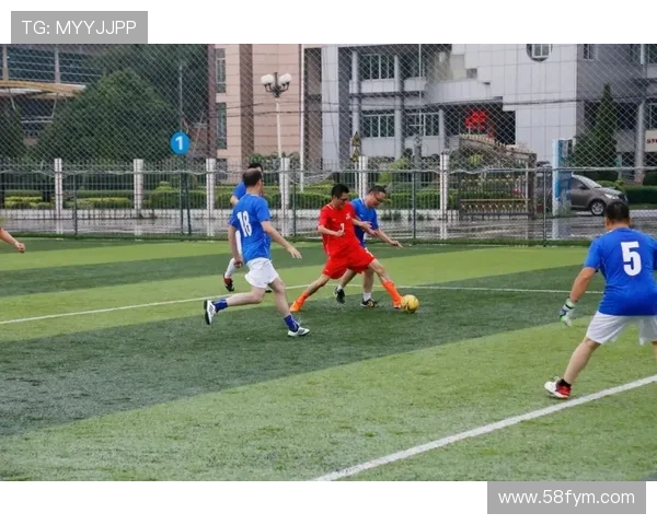 广州足球队在足球团队协作排行榜中荣获第七名展现出强大团队精神与默契配合