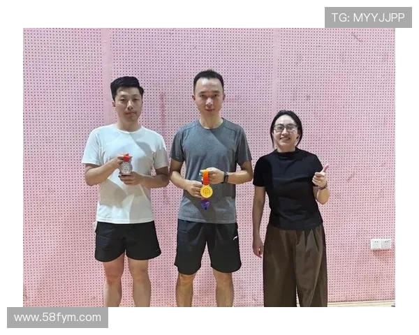 杭州乒乓球队荣登全国团队协作排行榜第五名展现卓越实力与团队精神 杭州乒乓球队荣登全国团队协作排行榜第五名展现卓越实力与团队精神